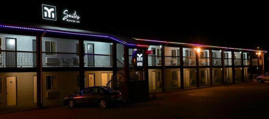 梅迪辛哈特套房酒店 外观 照片